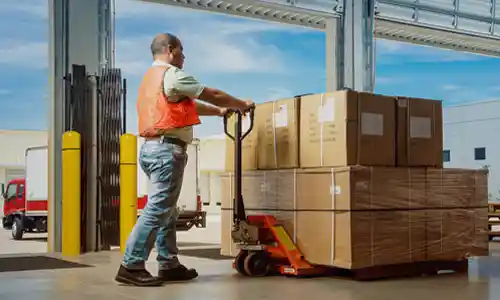 Image for the question: Do I need to palletize my LTL freight?